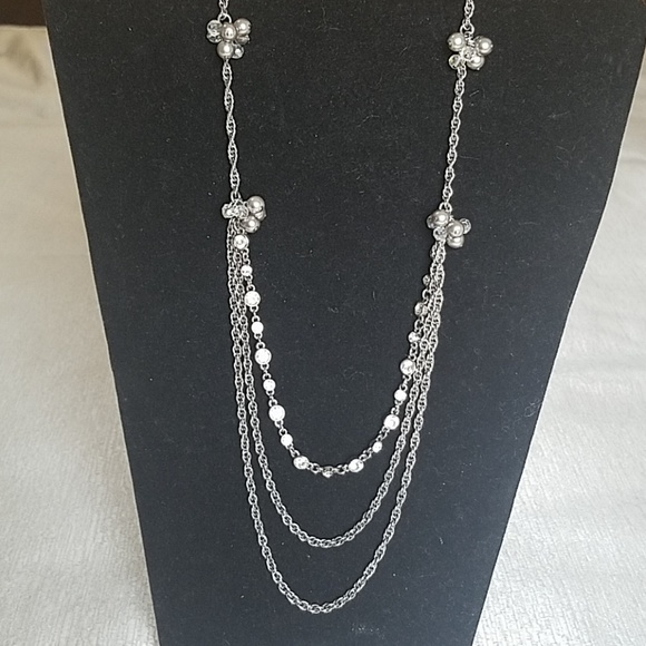 Ann Taylor Jewelry - Ann Taylor necklace